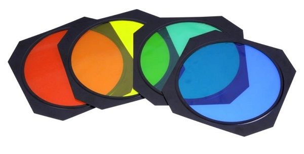 THREE-COLOR LIGHT